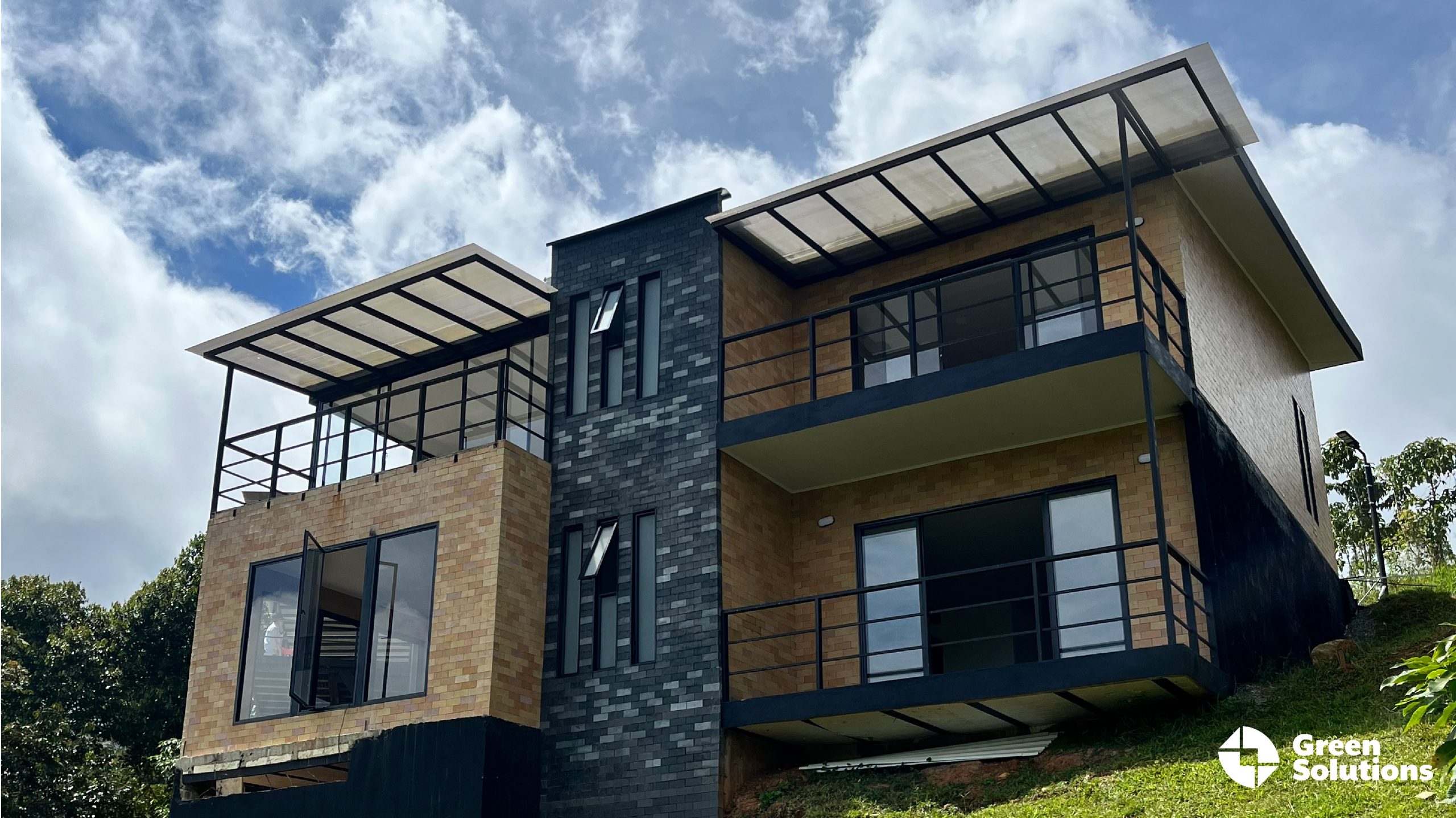 CASAS MIDORI
